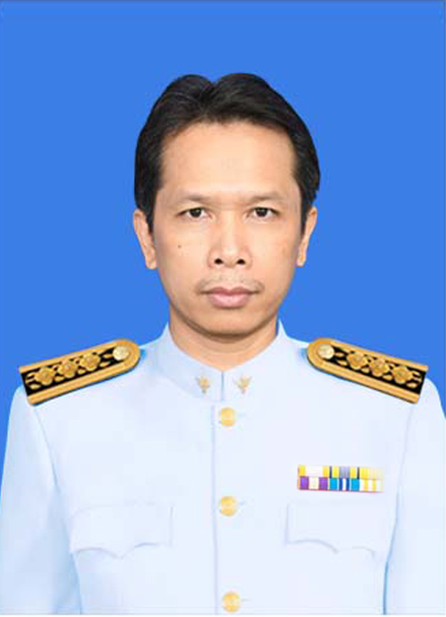 นายวาทยุทธ ทองสุพล